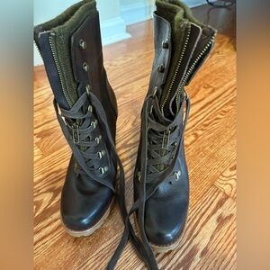 NWOT Unique UGG Brown/Army Green Innards ~ Tie & Zip Up Ankle Booties 9.5 👢